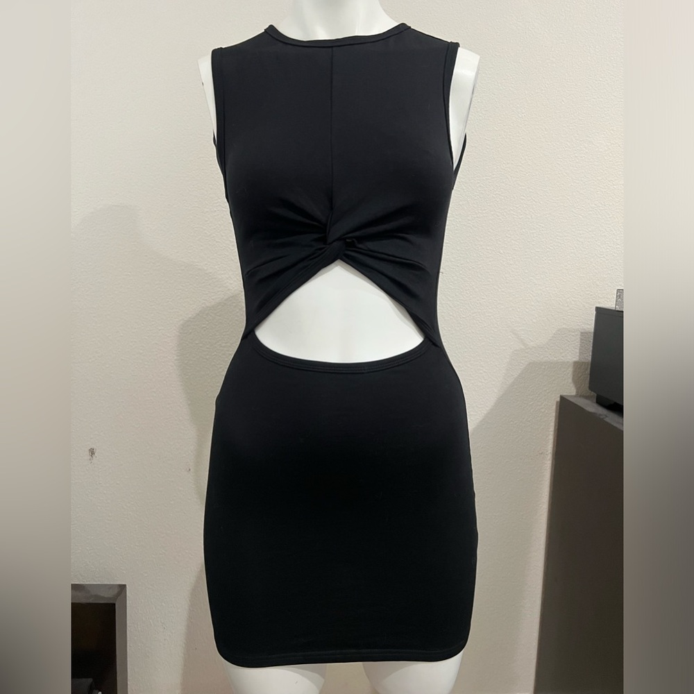 Superdown Revolve T-Shirt Knot Dress Black